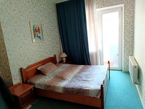 квартира за адресою Дніпро, Старокозацька вул. (Комсомольська), 44