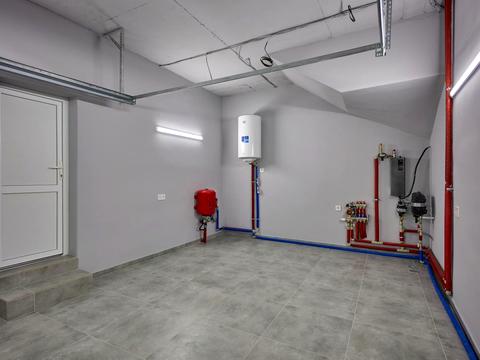 будинок за адресою с. Чишки, Жасминова