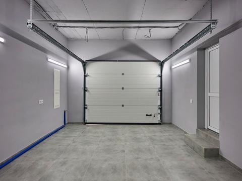 будинок за адресою с. Чишки, Жасминова