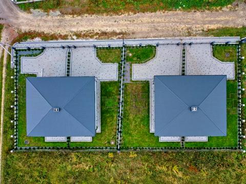 будинок за адресою с. Чишки, Жасминова