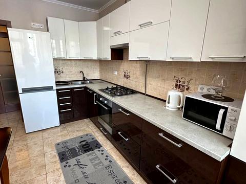 квартира за адресою Шкільна вул., 16а