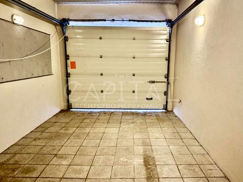 будинок за адресою Лугова