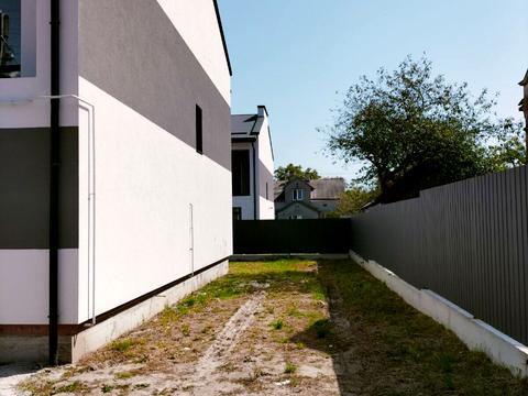 будинок за адресою с. Зимна Вода, федорова