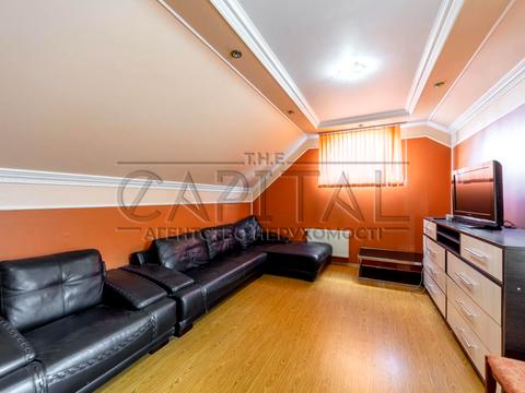 будинок за адресою с. Требухів, Броварська вул.