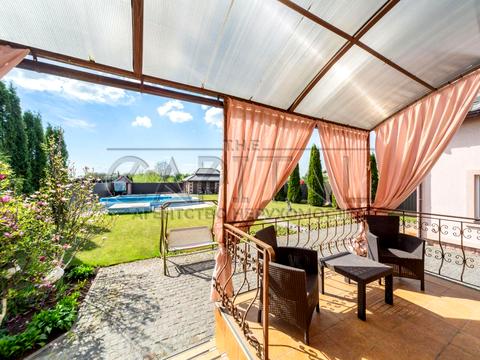 будинок за адресою с. Требухів, Броварська вул.