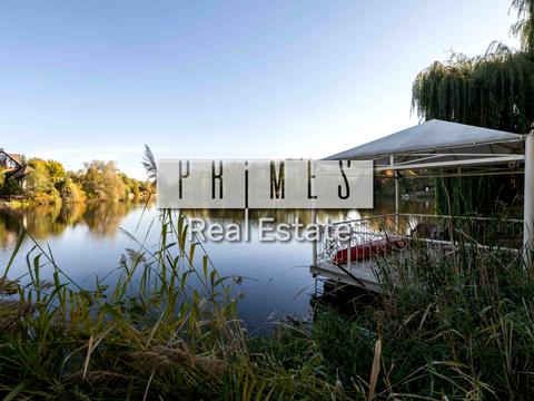 будинок за адресою смт. Козин, Київська вул.