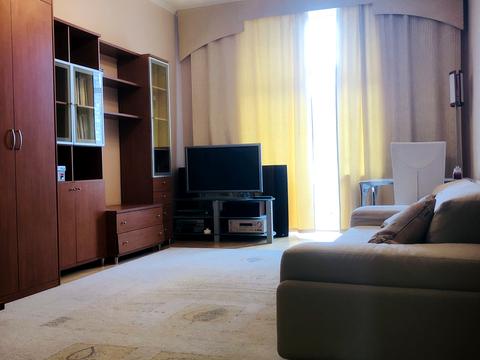 квартира за адресою Банкова вул., 1/10