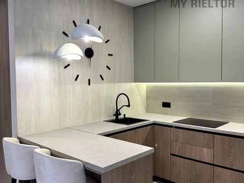 будинок за адресою Центральна, 1