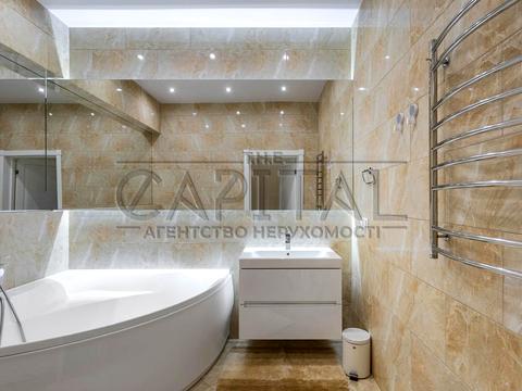 квартира за адресою Андрія Верхогляда вул. (Михайла Драгомирова), 18-А