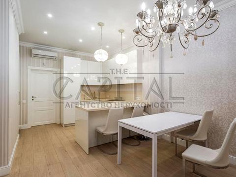 квартира за адресою Андрія Верхогляда вул. (Михайла Драгомирова), 18-А