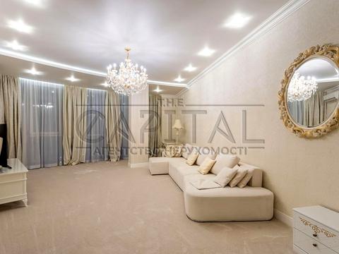 квартира за адресою Андрія Верхогляда вул. (Михайла Драгомирова), 18-А