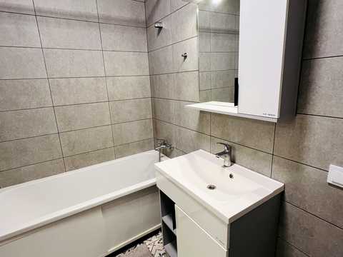 квартира за адресою Європейського Союзу просп. (Правди), 45-А