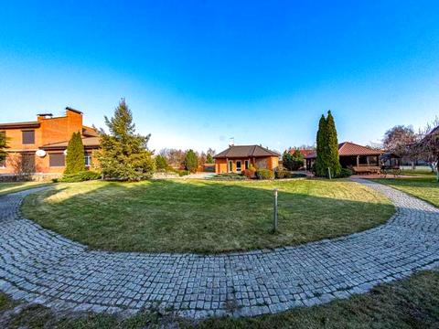 будинок за адресою с. Козин, старокиївська