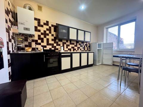 квартира за адресою Академіка Філарета Колесси вул. (), 30