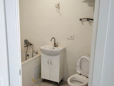 квартира за адресою Шкільна вул., 12