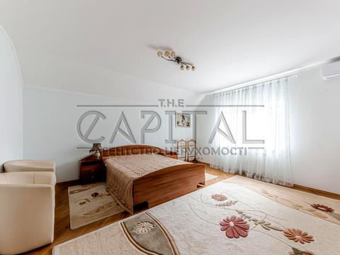 будинок за адресою с. Козин, Партизанська вул.