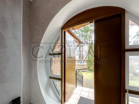 будинок за адресою с. Козин, Партизанська вул.