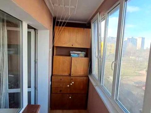 квартира за адресою Ревуцького вул., 8