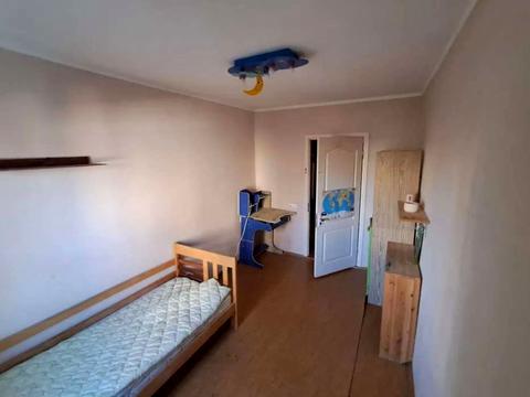 квартира за адресою Ревуцького вул., 8