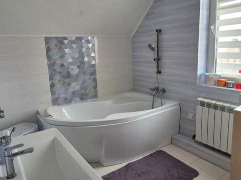 будинок за адресою Дачна вул.