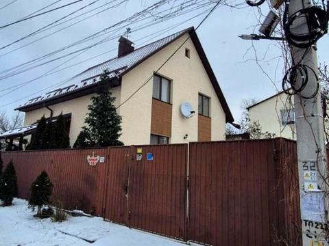 будинок за адресою Дачна вул.