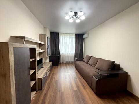 квартира за адресою Боголюбова вул., 13