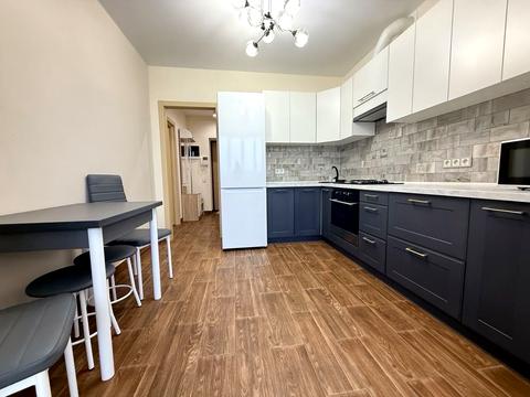 квартира за адресою Боголюбова вул., 13