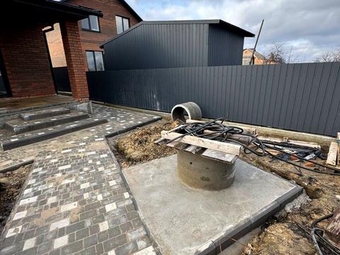 будинок за адресою Володимира Івасюка вул.