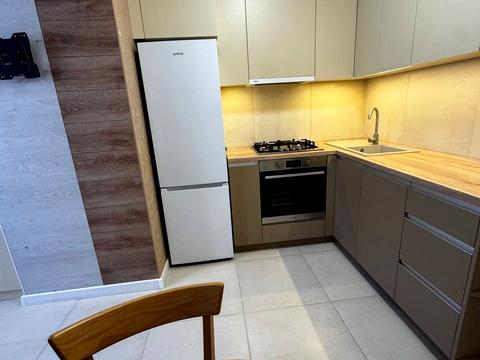 квартира за адресою Миру вул., 12