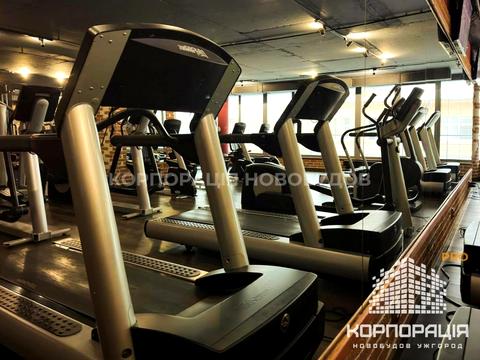 комерційна за адресою Богдана Хмельницького, 2Б