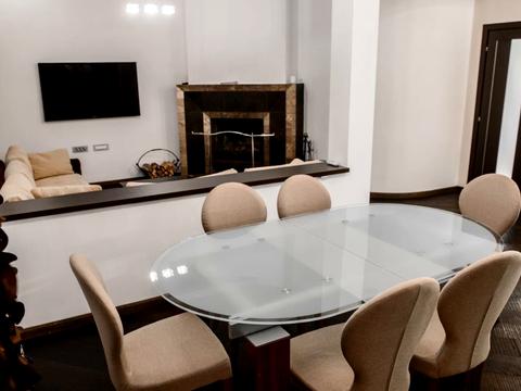 квартира за адресою Європейська вул. (Карла Маркса), 1