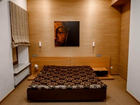 квартира за адресою Європейська вул. (Карла Маркса), 1