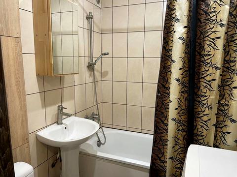 квартира за адресою Науки просп. (Гагаріна), 96