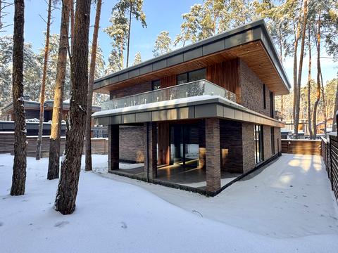 дом по адресу Полярна