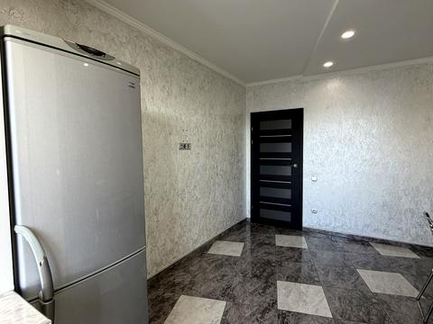 квартира по адресу Владимира Ивасюка ул., (Будинок)