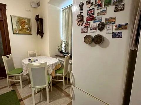 квартира за адресою Львів, Богдана Хмельницького вул., 83