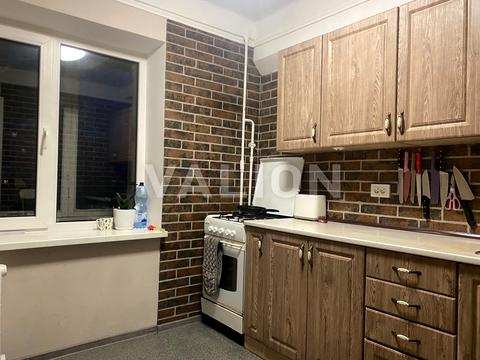 квартира за адресою Ореста Левицького вул. (Академіка Курчатова), 13