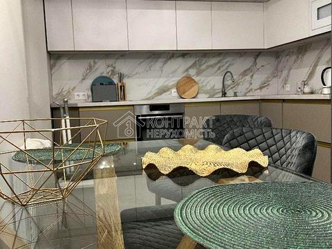 квартира за адресою Харків, Льва Ландау просп. (50-річчя СРСР), 52-Л