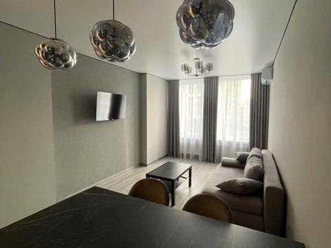 квартира за адресою Князя Романа Мстиславича вул. (Генерала Жмаченка), 22