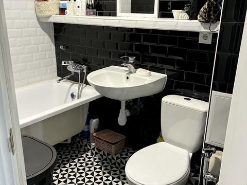 квартира по адресу Гната Хоткевича ул., 79