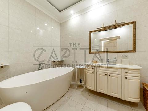 квартира за адресою Андрія Верхогляда вул. (Михайла Драгомирова), 17