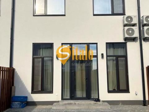 будинок за адресою Центральна