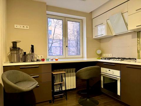 квартира за адресою Калинова вул., 84