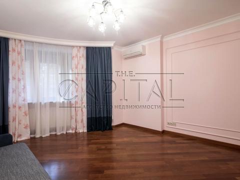 квартира за адресою Старонаводницька вул., 13