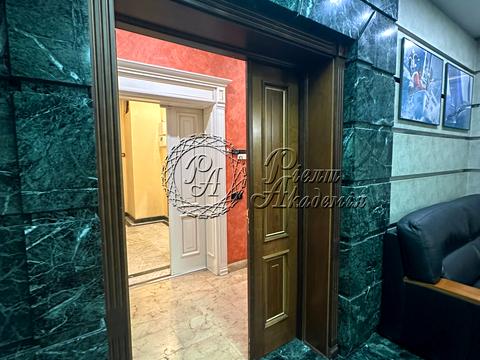 комерційна за адресою Ковпака вул., 17