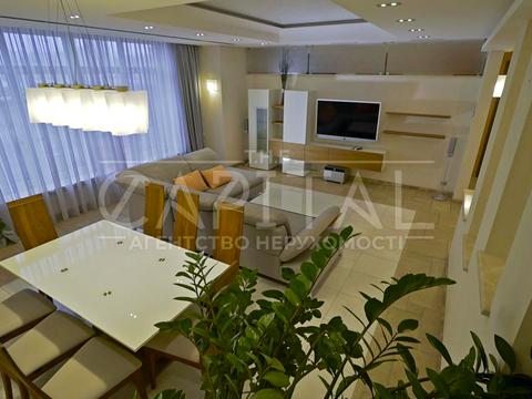 квартира за адресою Київ, Круглоуніверситетська вул., 3-5