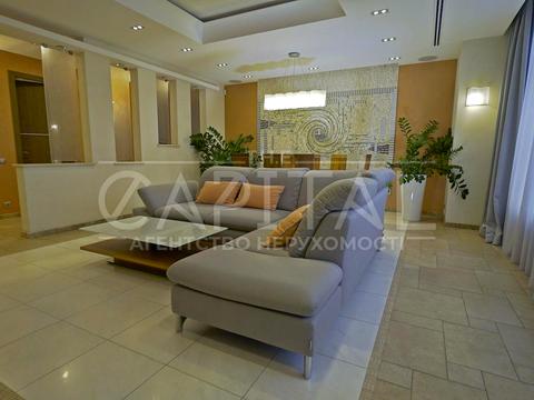 квартира за адресою Київ, Круглоуніверситетська вул., 3-5