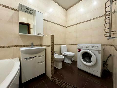 квартира за адресою Рівне, Гайдамацька вул. (Марфи Струтинської), 2в