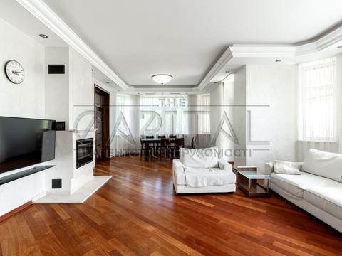 будинок за адресою с. Козин, старокиївська