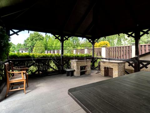 будинок за адресою с. Козин, старокиївська